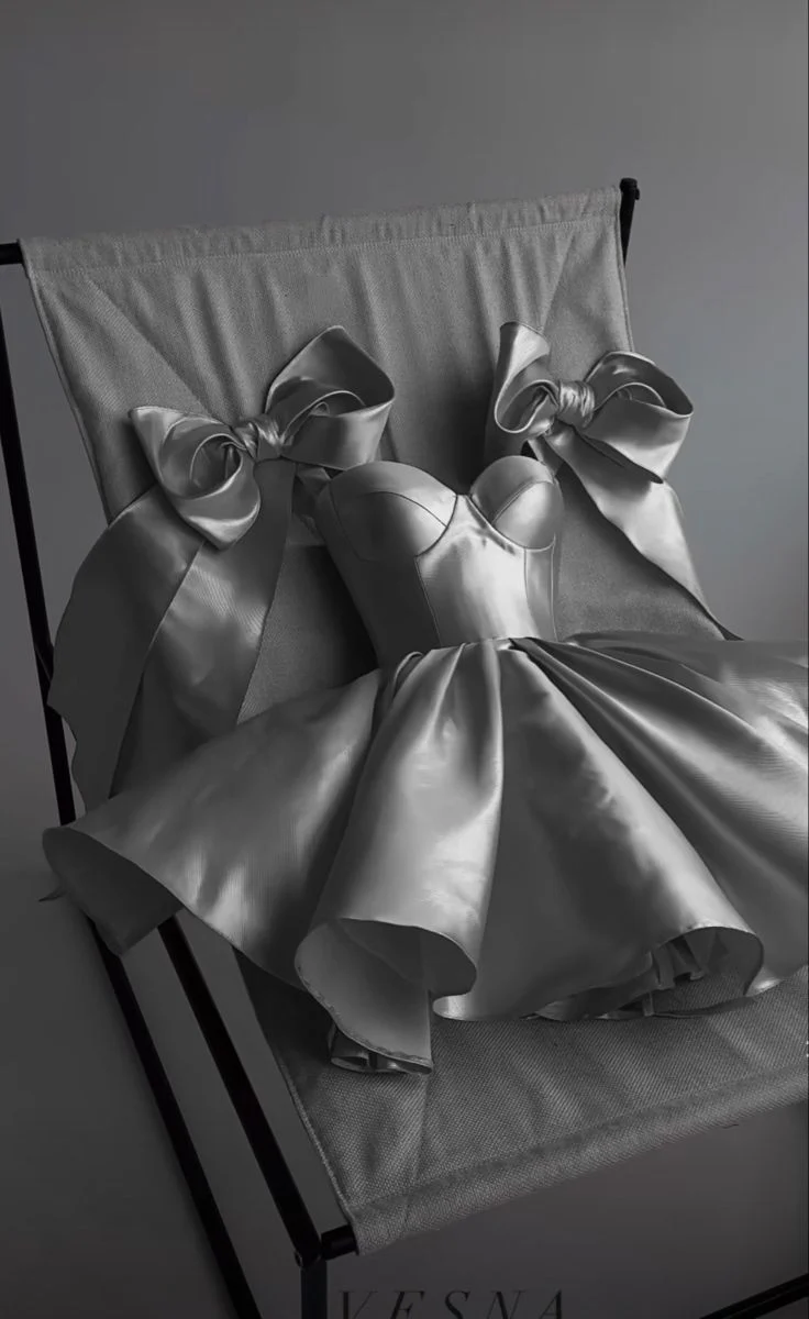 Satin White Homecoming Short Party Dress - Bild 3