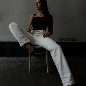 VMTESSA Jeans - Bright White