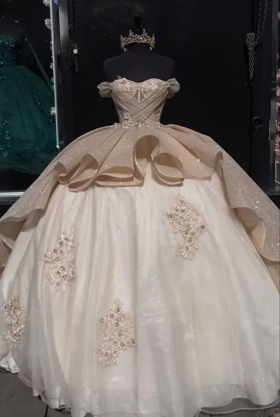 Luxury Quinceanera Ball Gown Prom Dress with Applique Corset - Bild 4