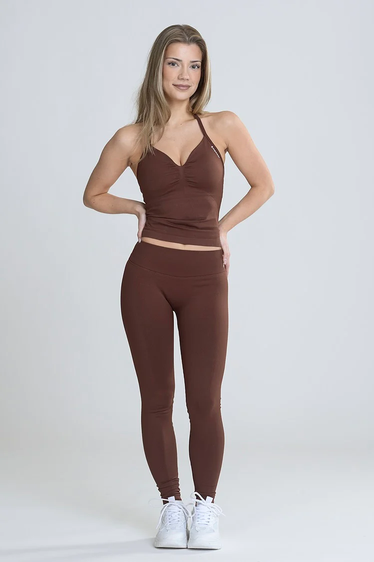 Empower Smooth Contour Halter Set Cacao Brown